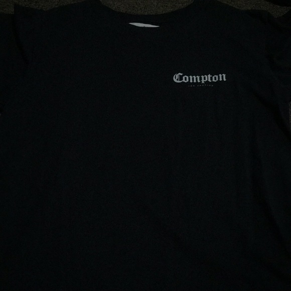 Compton Men's tee - Picture 1 of 1
